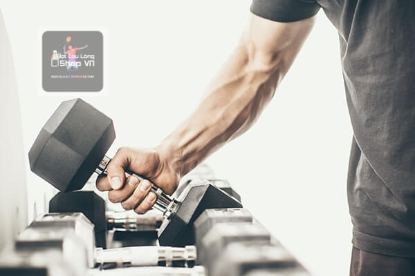 bài tập cổ tay bổ trợ cho đòn đánh cầu lông