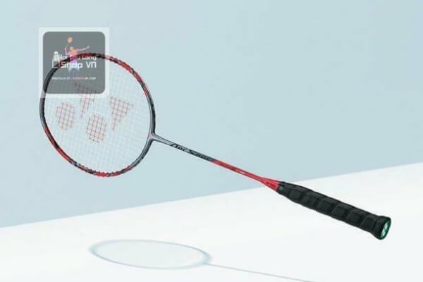 nên chọn vợt cầu lông nào?
