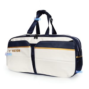 Mặt bên của túi vuông cầu lông Victor Mặt trước của túi vuông cầu lông Victor BG9612AB